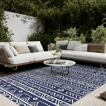 Outsunny Reversible Outdoor Rug with Carry Bag – Dark Blue & White (182cm × 274cm) - Clara Shade Sails - Outsunny - 