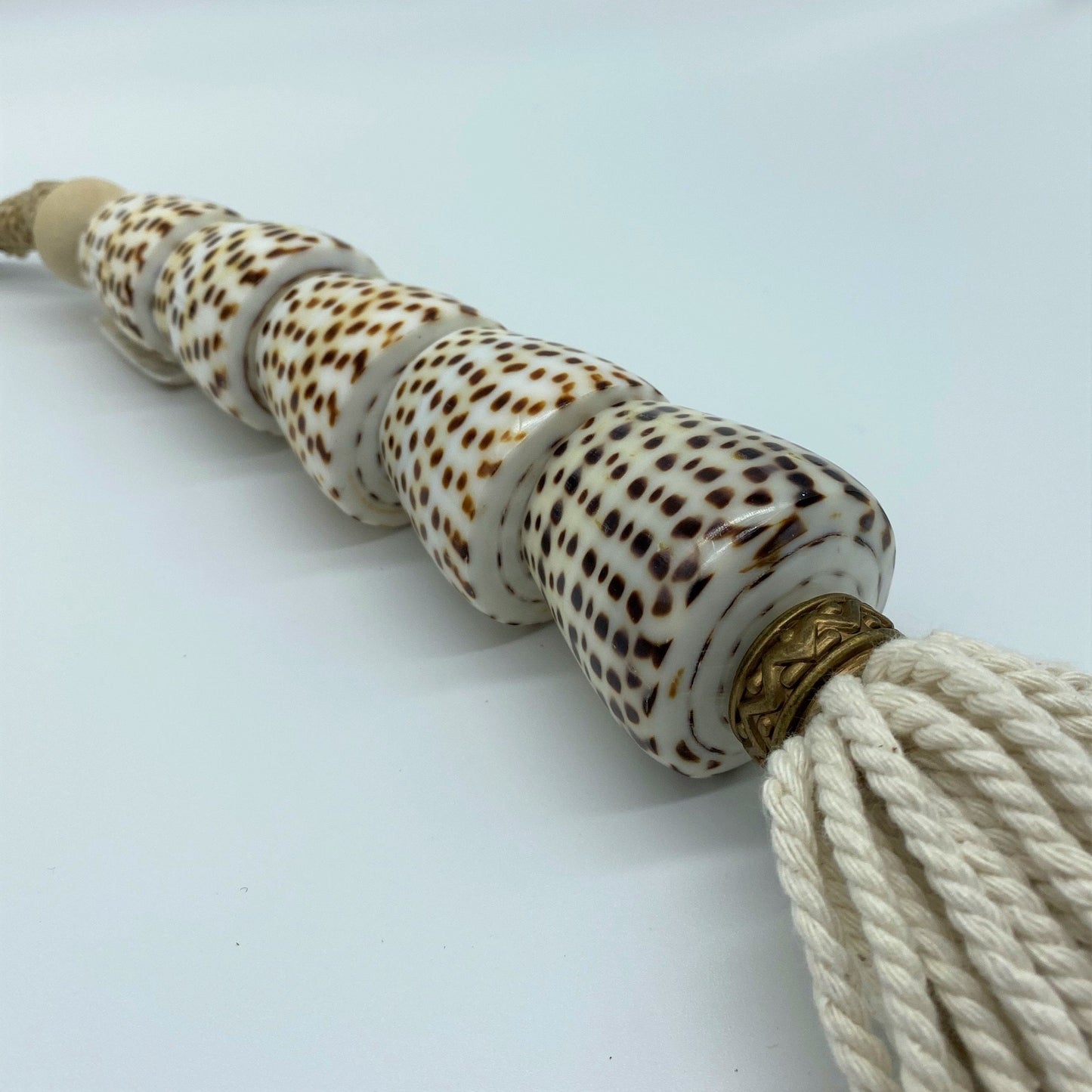 Decorative Natural Shell Garland Macramé Tassel - Cotton Curtain Tieback Wall Hanging 35cm Clara Shade Sails